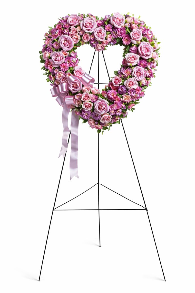 Rose Garden Heart Spray