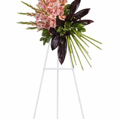 Elegant Tribute Spray